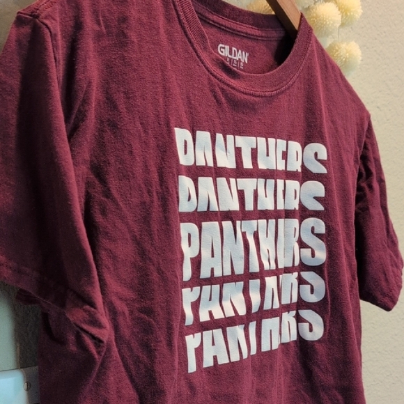 Gildan Youth Maroon Graphic Tee - Picture 4 of 6